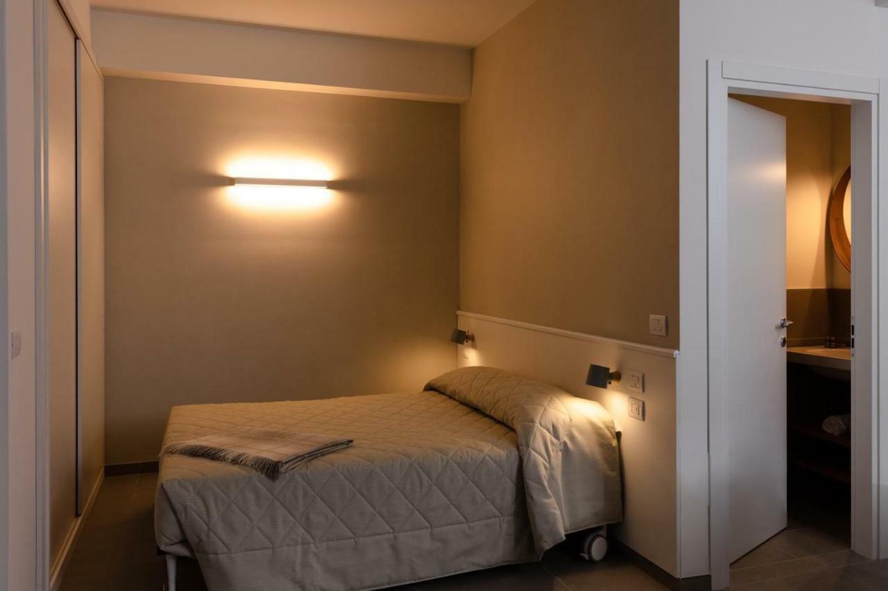 Cirene Apartments Milano Bagian luar foto