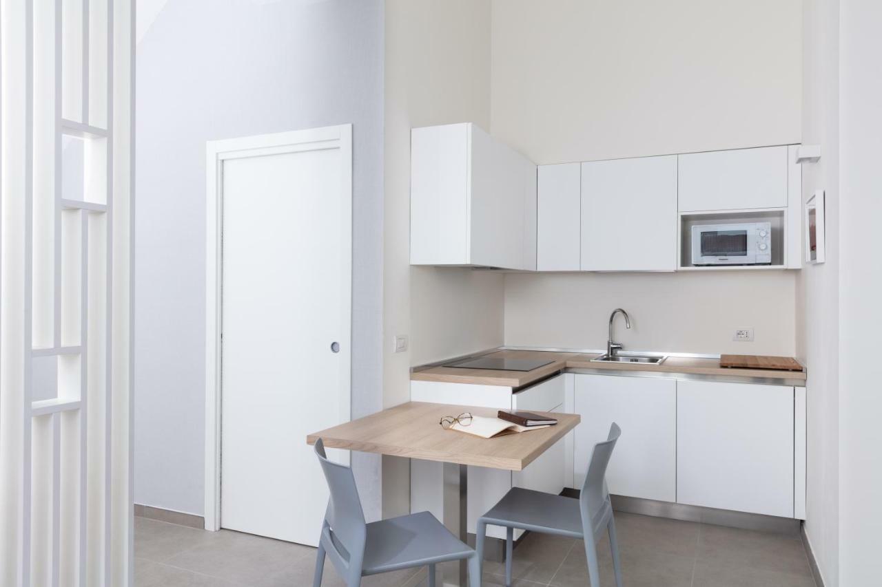 Cirene Apartments Milano Bagian luar foto